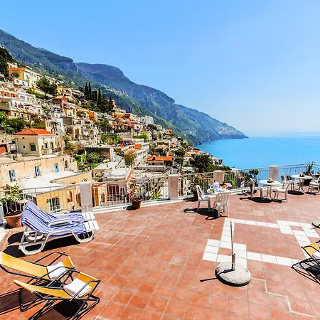 Alojamento de Acomodação e Pequeno-almoço Florida Positano