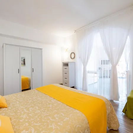 Florida Bed & Breakfast Positano