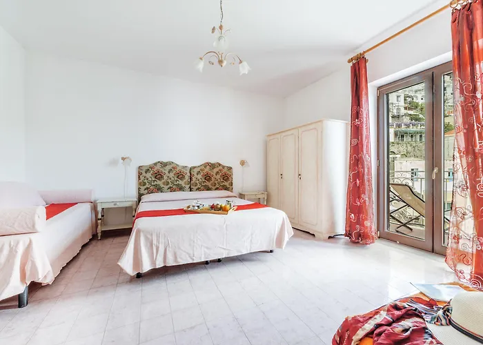 Oda ve Kahvaltı Florida Positano