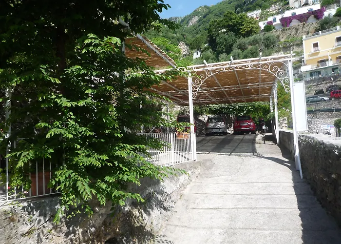 Oda ve Kahvaltı Florida Positano