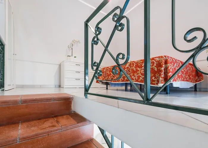 Florida Oda ve Kahvaltı 4*